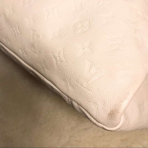 Authentic Louis Vuitton Artsy White Monogram Empreinte Leather Shoulder Bag - Picture 13 of 14